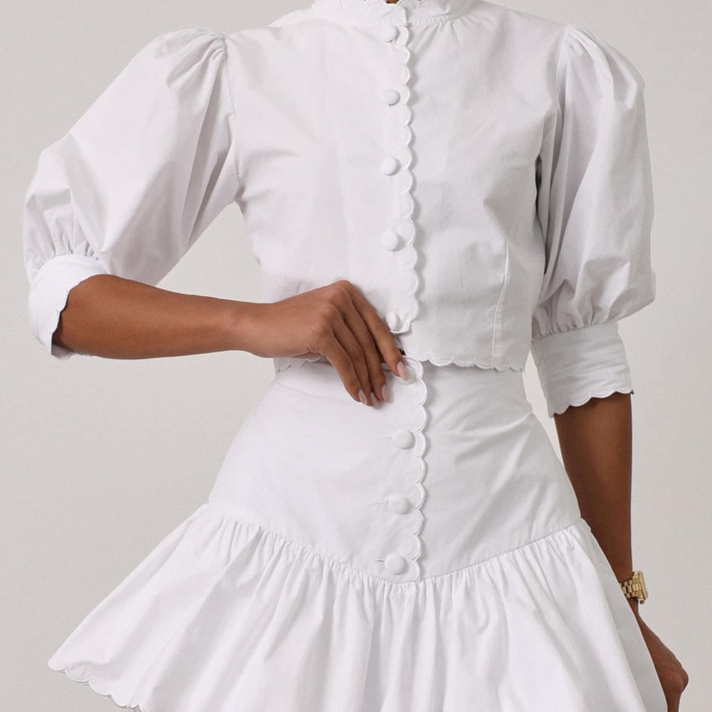 Vita Grace Paulette Scalloped Cotton White Skort